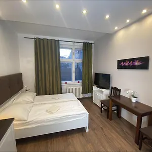 Апартаменты P&j Sw. Krzyza, Краков